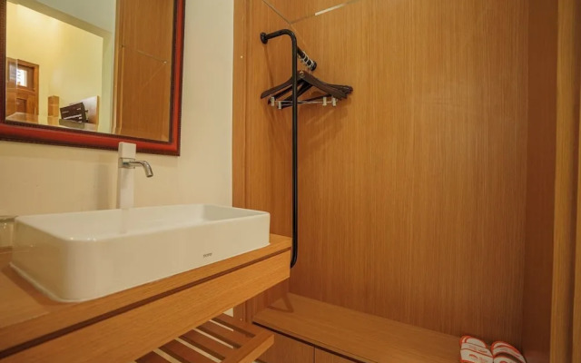 The Cabin Hotel Lovina Bali