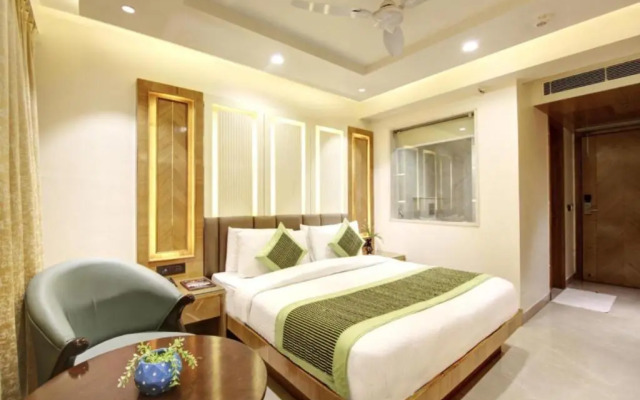 Hotel LAXMI SUITES Near Delhi Airport