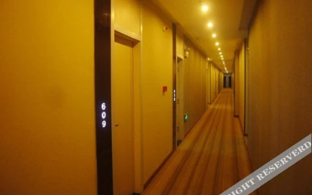 Moli Huakai Chain Hotel Jingzhou Qianshuiwan