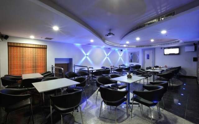 Hotel Pratap Plaza