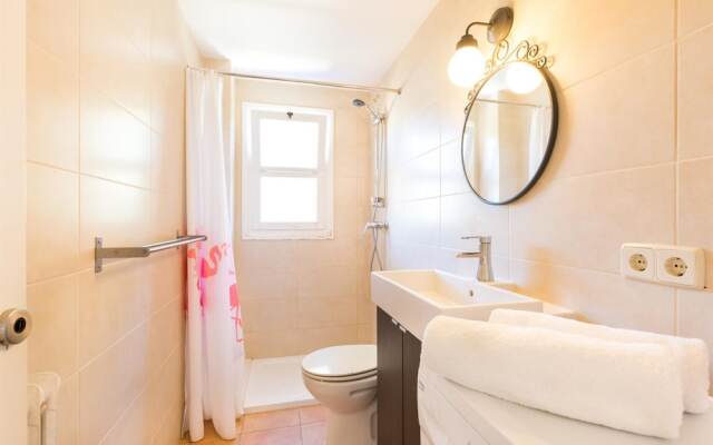 Apartment - 3 Bedrooms with Pool - 107488