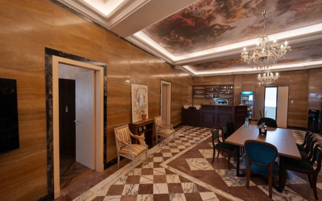 2115 Boutique Hostel