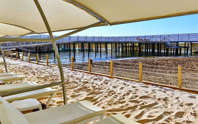 Adenya Hotel & Resort