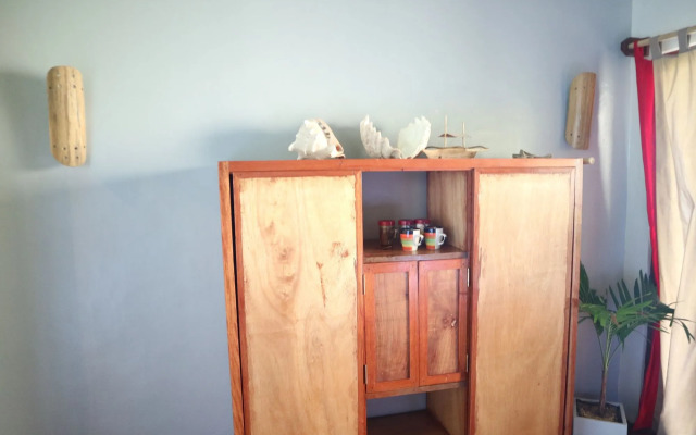 Blue Mango Rooms & Villas