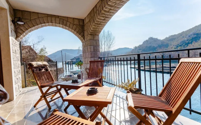 Paradise House Skadar Lake