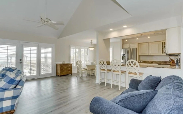 Mutual Fun - 4 Br Home