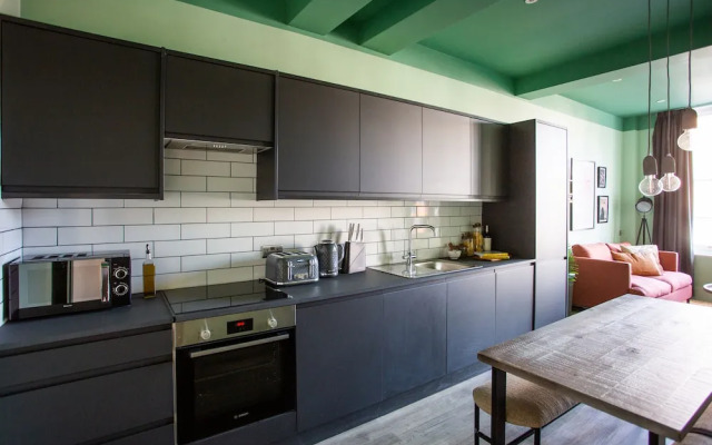 Your Apartment I Brixton