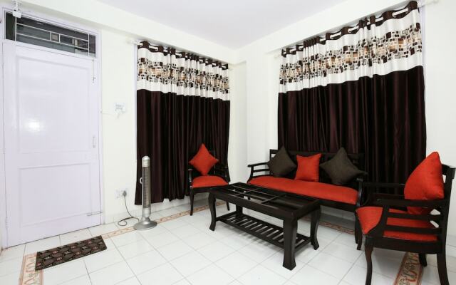 OYO 10870 Home 3BHK Near Museum Chaura Maidaan