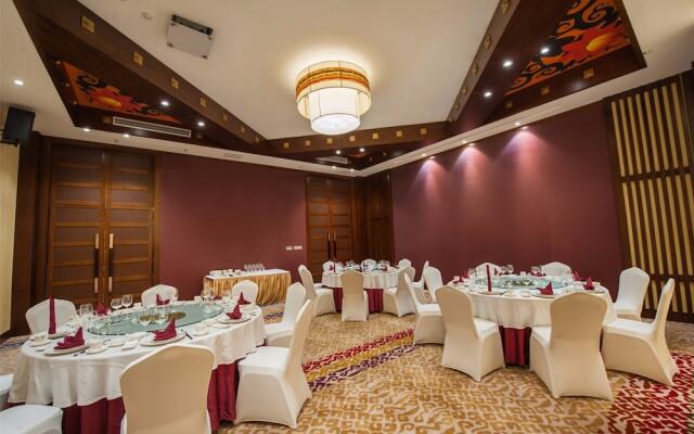 St.Potala Hotel