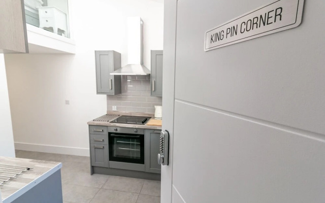 King Pin Corner