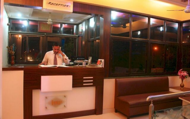Hotel Rex Plaza