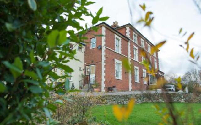 The Lodge At Orchard Cottage