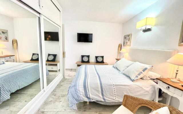 Seashell Beach House on the frontline of the ocean