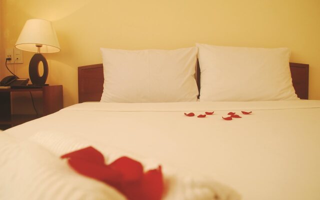 Tay Ho Hotel