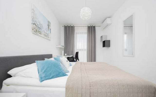 Burakowska 16 Apartment by Renters