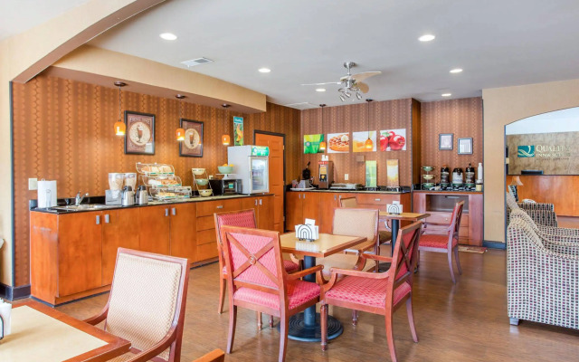 Quality Inn & Suites