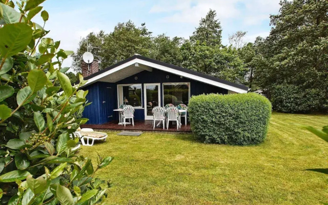 Superb Holiday Home in Hemmet near Sea