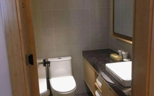 GreenTree Inn Jiangsu Lianyungang Hualian Building Business Hotel