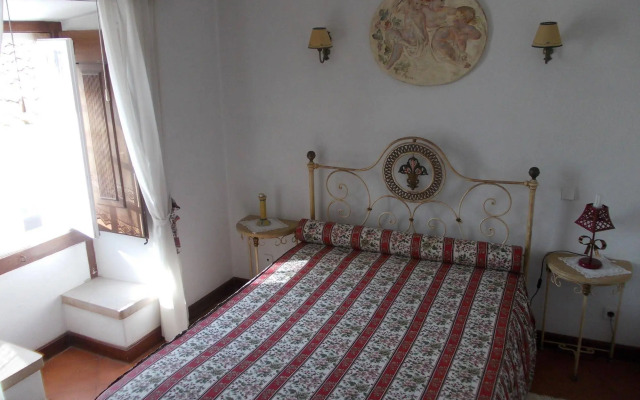 Casa de S. Thiago do Castelo