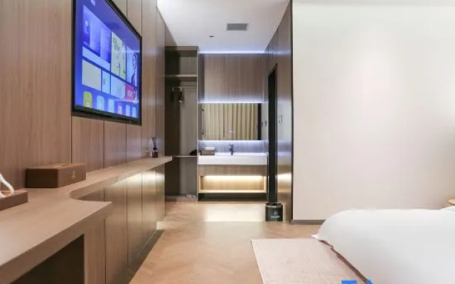 Weiman Hotel (Qingtai Century Plaza)