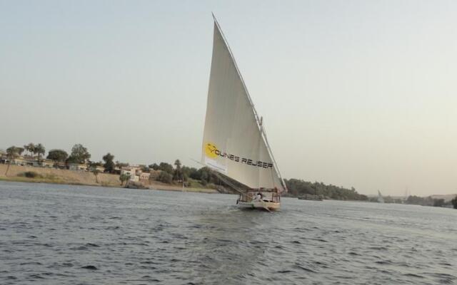 Oriental Dream Felucca