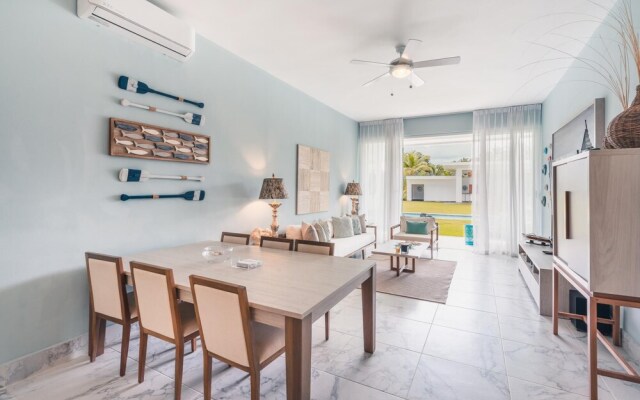 Playa Bonita Amazing Condo at Lake View