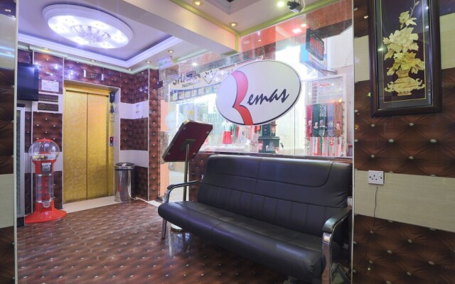 OYO 335 Remas Hotel Llc
