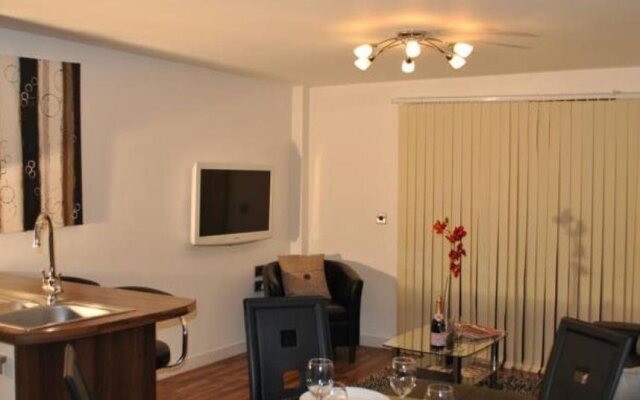 Dreamhouse Apartments Manchester City West