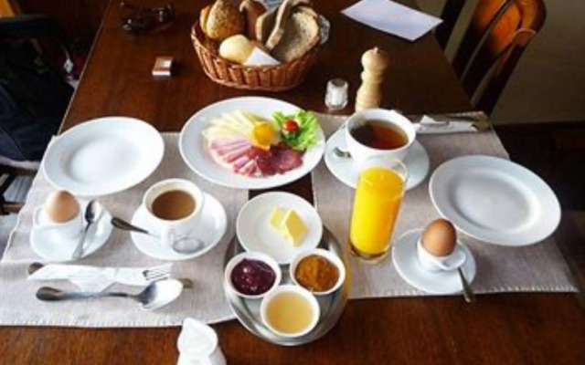 City Lodge Hotel