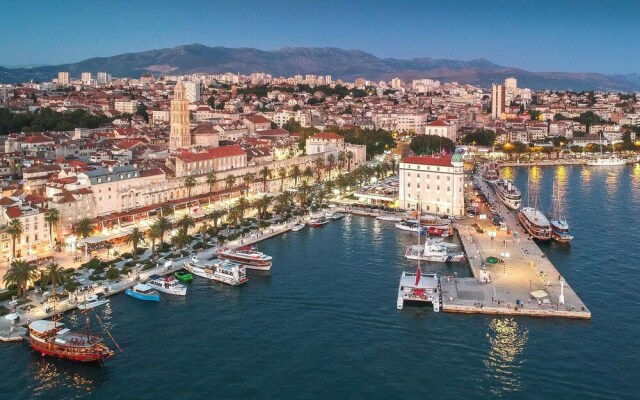 Stunning Home in Podstrana With Wifi and 1 Bedrooms