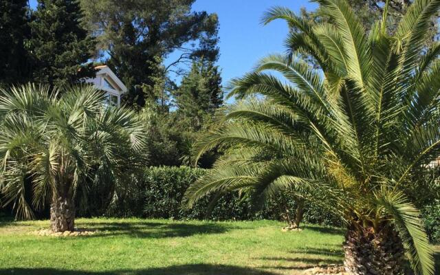 Belle villa à Saint Raphaël dans clos privé