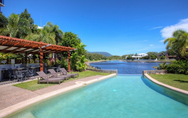 Blue Lagoon Private Resort Apartment
