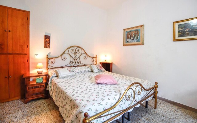 Awesome Home in Massarosa With Wifi and 2 Bedrooms