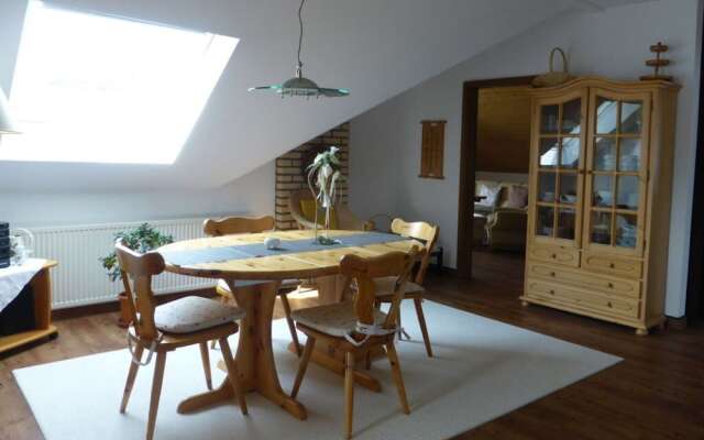 "weserbergland" Modern Retreat