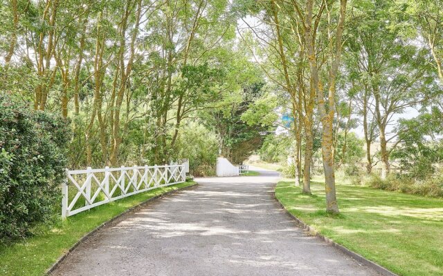 Host Stay The Arches Country House