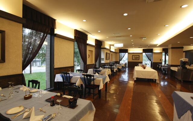 Hotel Edel Warme