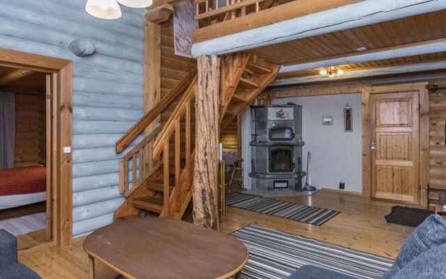 Holiday Home Oravanpesä