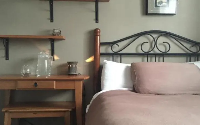 Direct Line Accommodation Calgary