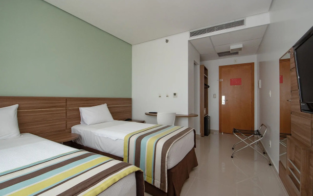 Hotel Express Vieiralves