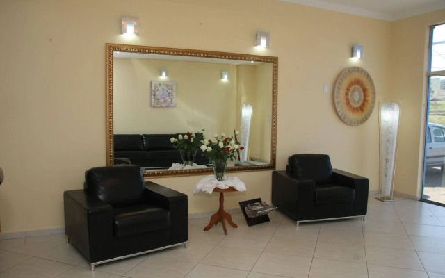 Santa Felicidade Hotel