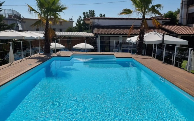 Ranch Palace Hotel