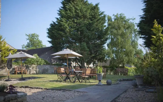 The White Hart