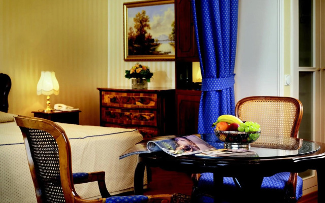 Ambassador Hotel