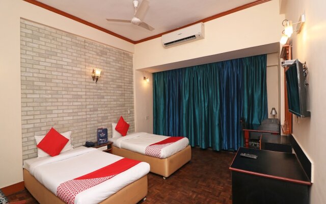 OYO 22269 Hotel Landmark Plaza