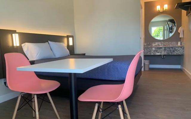 La Casita Inn