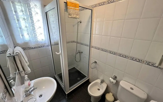 Comfortable 2-bedroom Apartment for Relaxing Stays