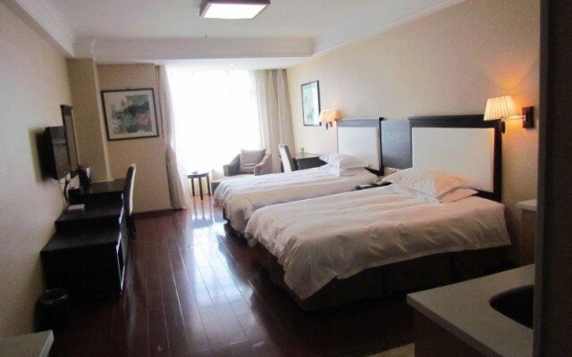 Double-Dove Peace International Hotel