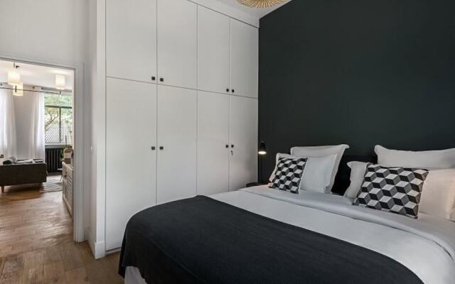 Saint Germain Bon March Chic Three Bedroom