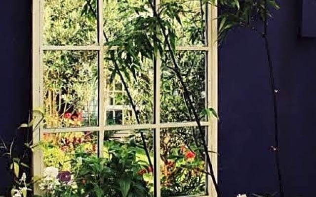 Glanmor Garden Apartment
