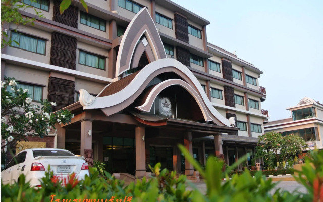 Phanomrung Puri Boutique Hotels and Resorts